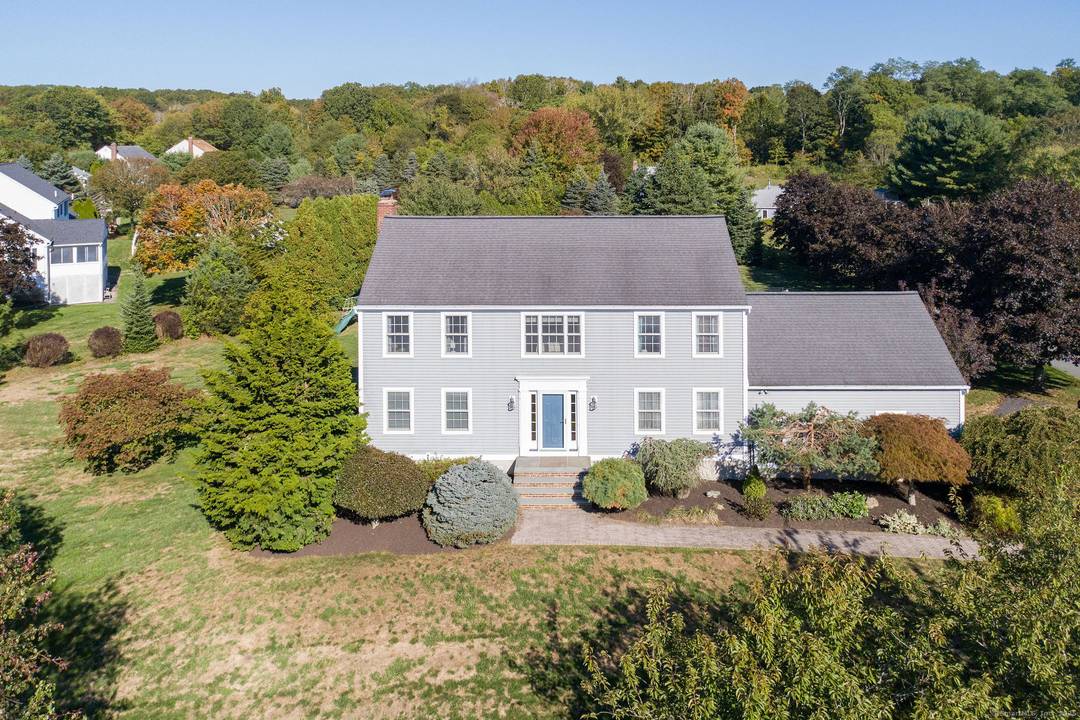 Beautiful 4 Bedroom Colonial in a Prime Madison Location !