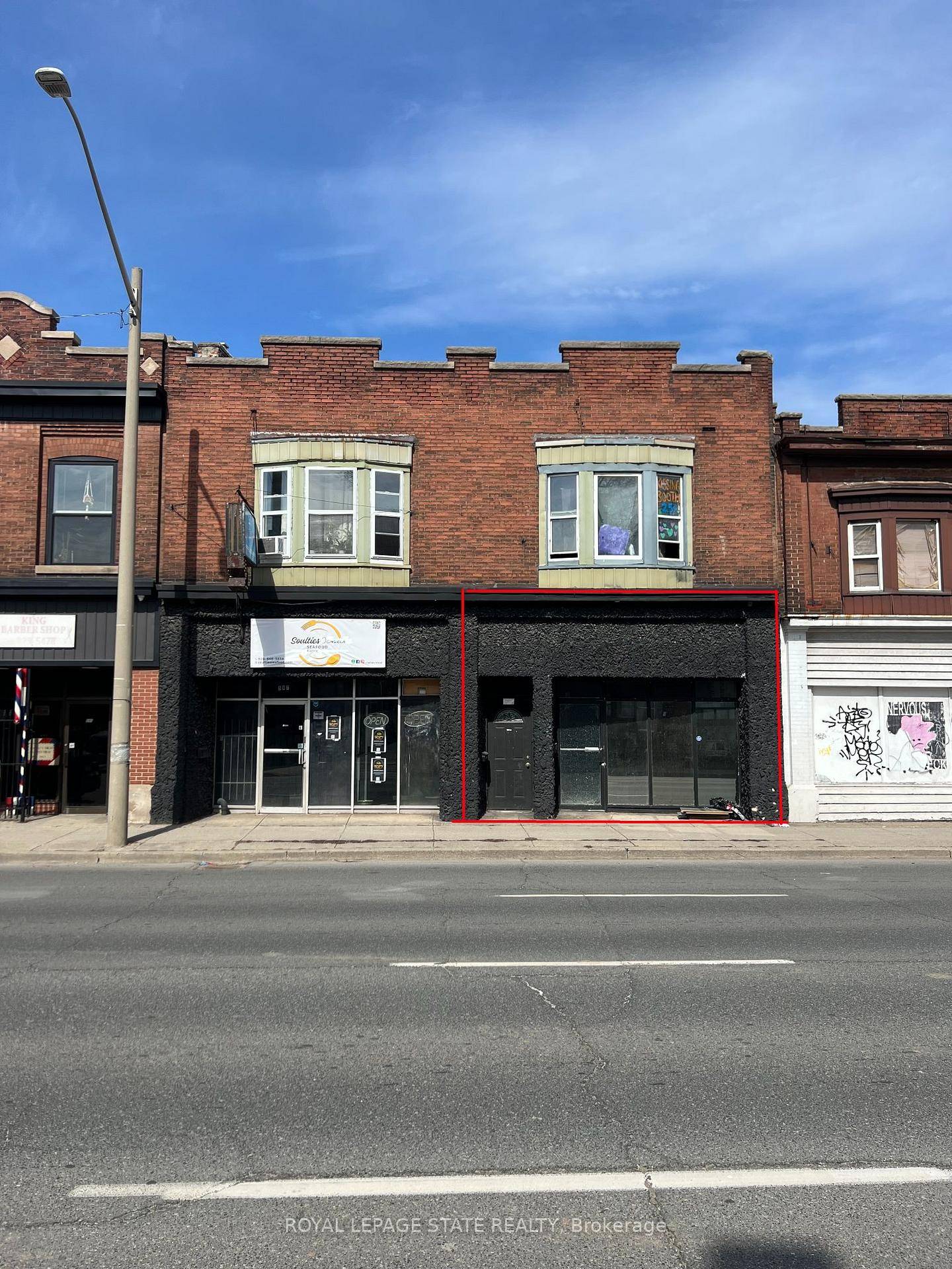Ideal for office, retail, or medical purposes, this commercial space is now available for lease.
