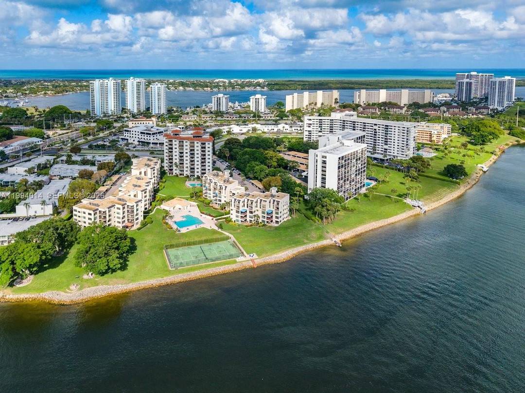 Enjoy expansive wide water views from this beautifully remodeled 5th floor penthouse that lives like a private home.