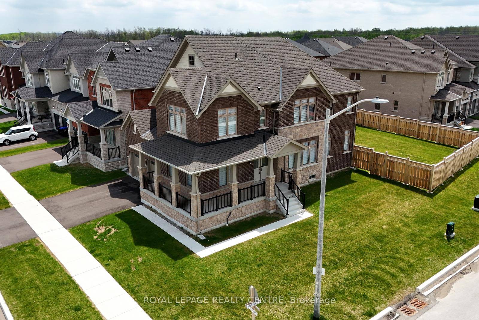 Beautiful Lake Simcoe ! Experience Luxury Living In This Brand New, Stunning 4 Bedroom Detached Home Situated On A Premium Corner Lot 50 X 117 Ft Approx 2800 Sq Ft, ...