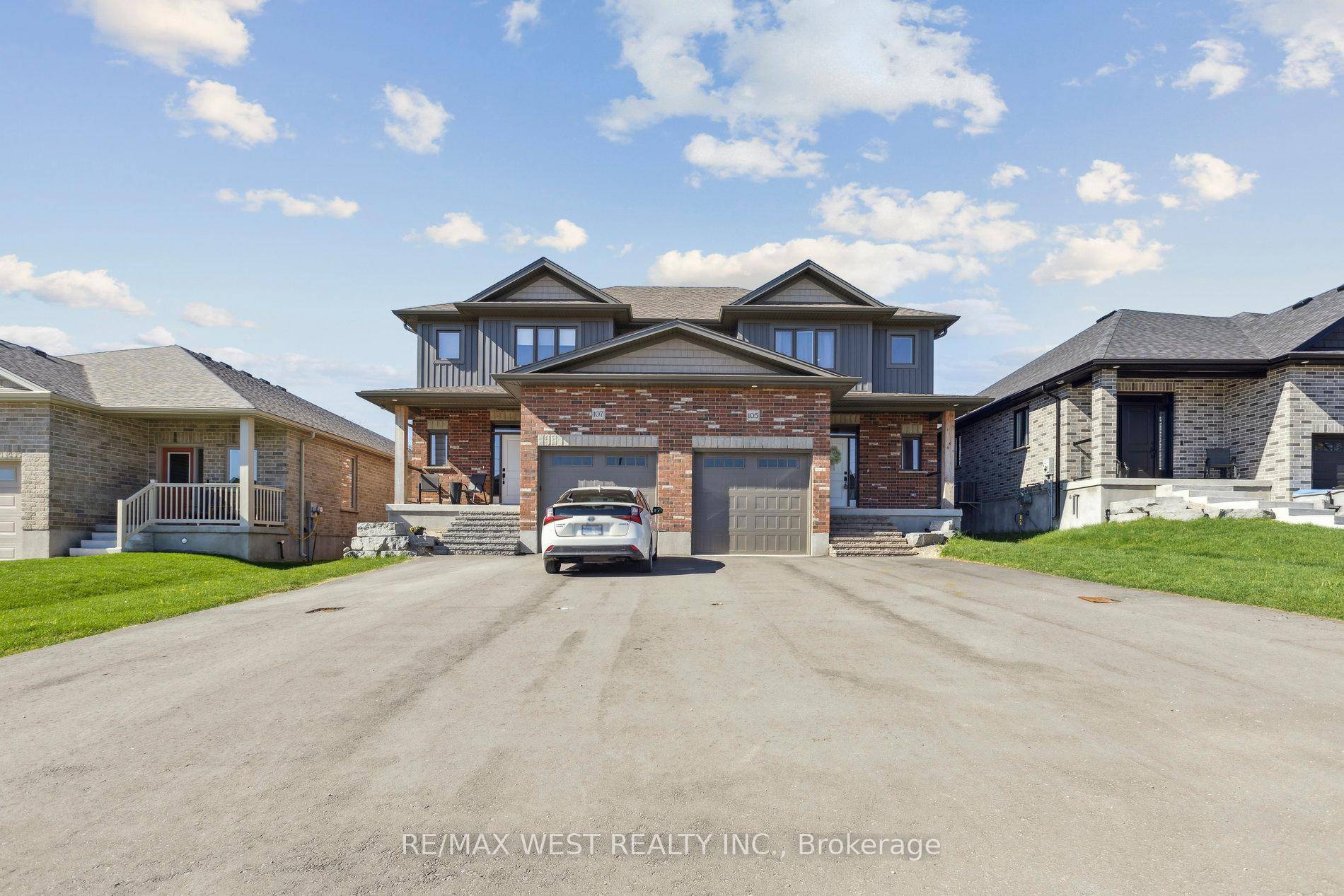 Wow, what an OFFERing ! This one year new Stroh Homes built semi detached beauty in the quaint community of Milverton is calling your name.