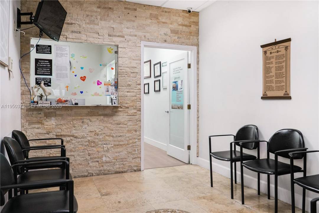 Welcome to Miami Airport Center Condominiums.