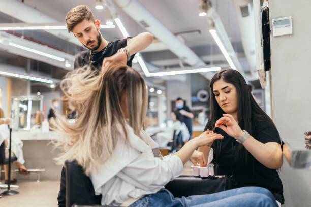 Turnkey opportunity to acquire a fully built out luxury beauty salon in a high traffic area of North Miami Beach.