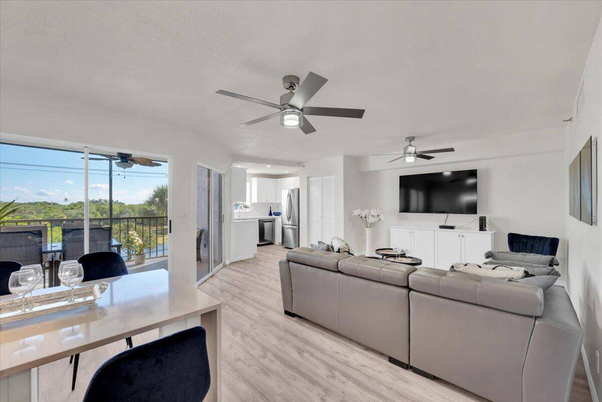 Your Coastal Oasis Awaits at Jupiter Bay East !