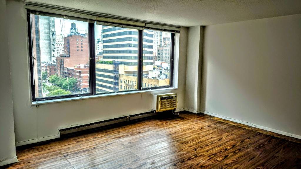 Welcome to Yorkville Rupert Tower Condominium !