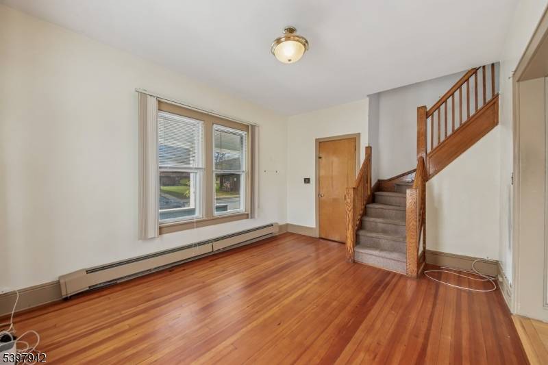 Prime Multi Family Investment or Live In Opportunity in Lodi Boro !