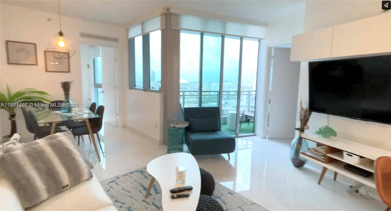 Easy Financing Video Available Large parking 2 bedroom 2 bathroom Fully FURNISHED and FULLY EQUIPPED, ready to move in !