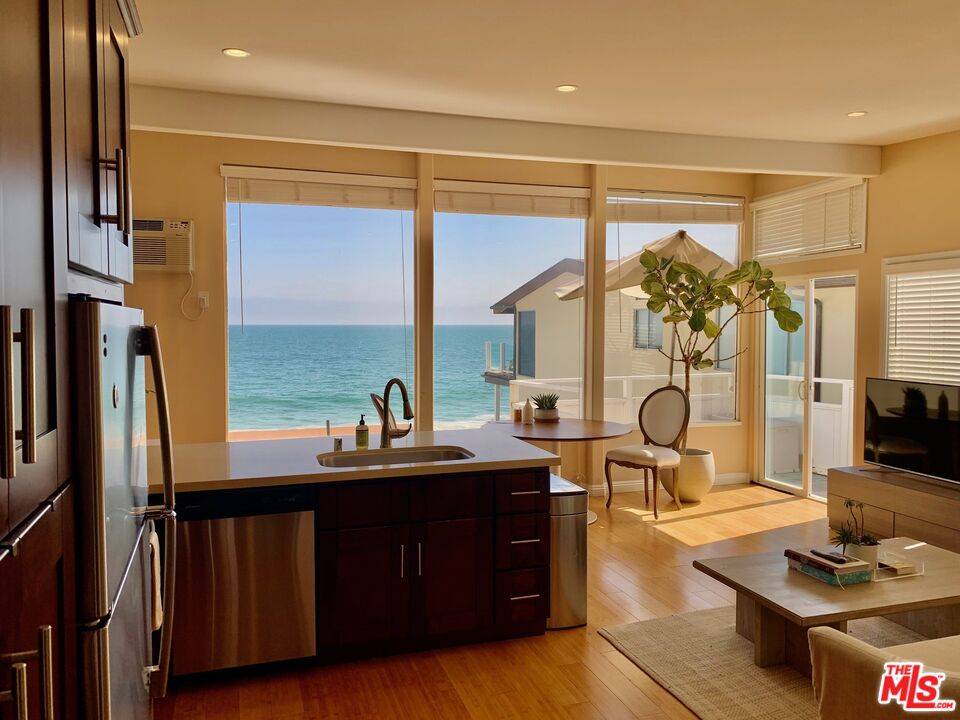 25164 Malibu Rd 1BR Malibu La