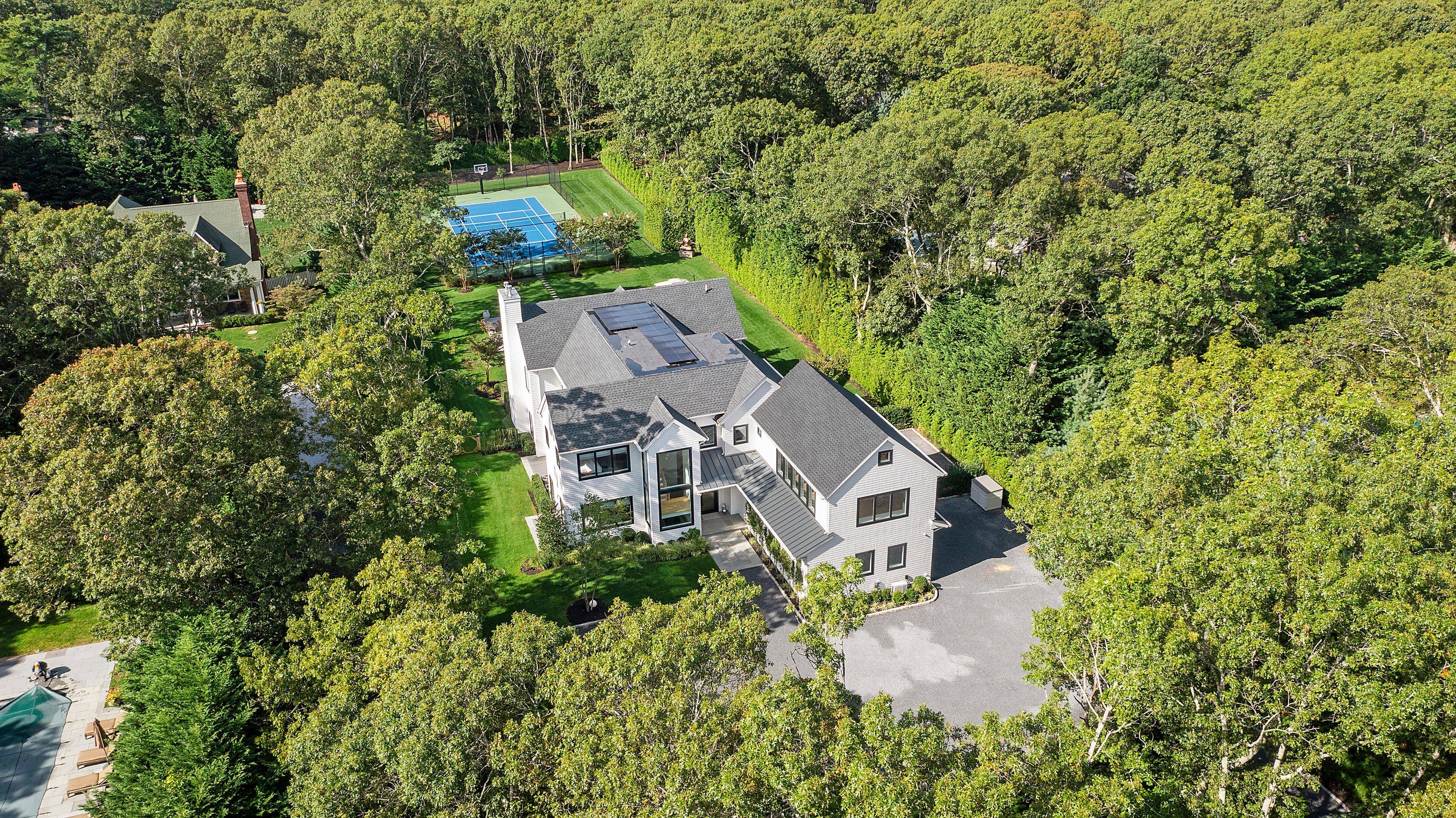 Peaceful Wellness Escape with Tennis & Pickleball on 1.3 acres