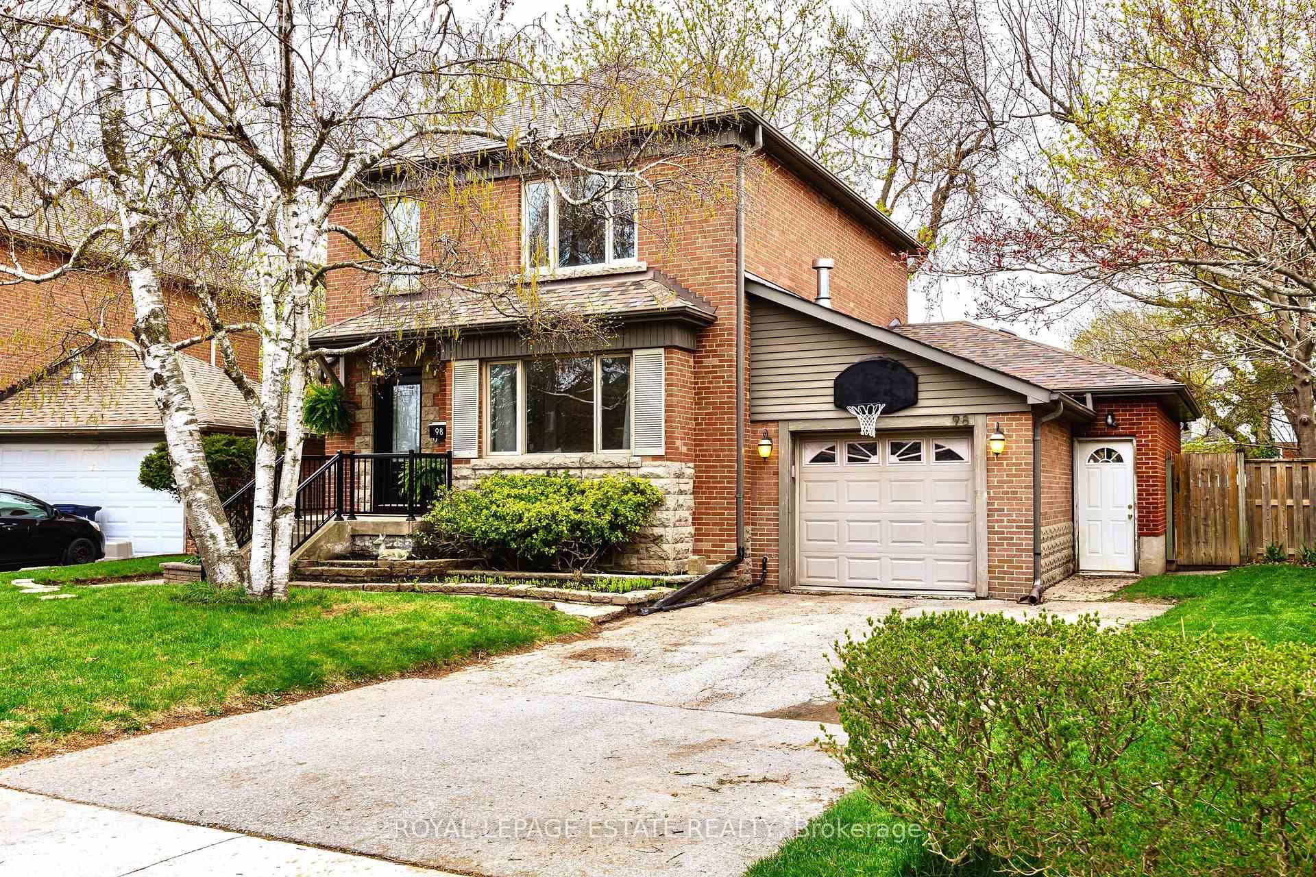 Mad For Midland ! Searching for a home that checks all the boxes ?