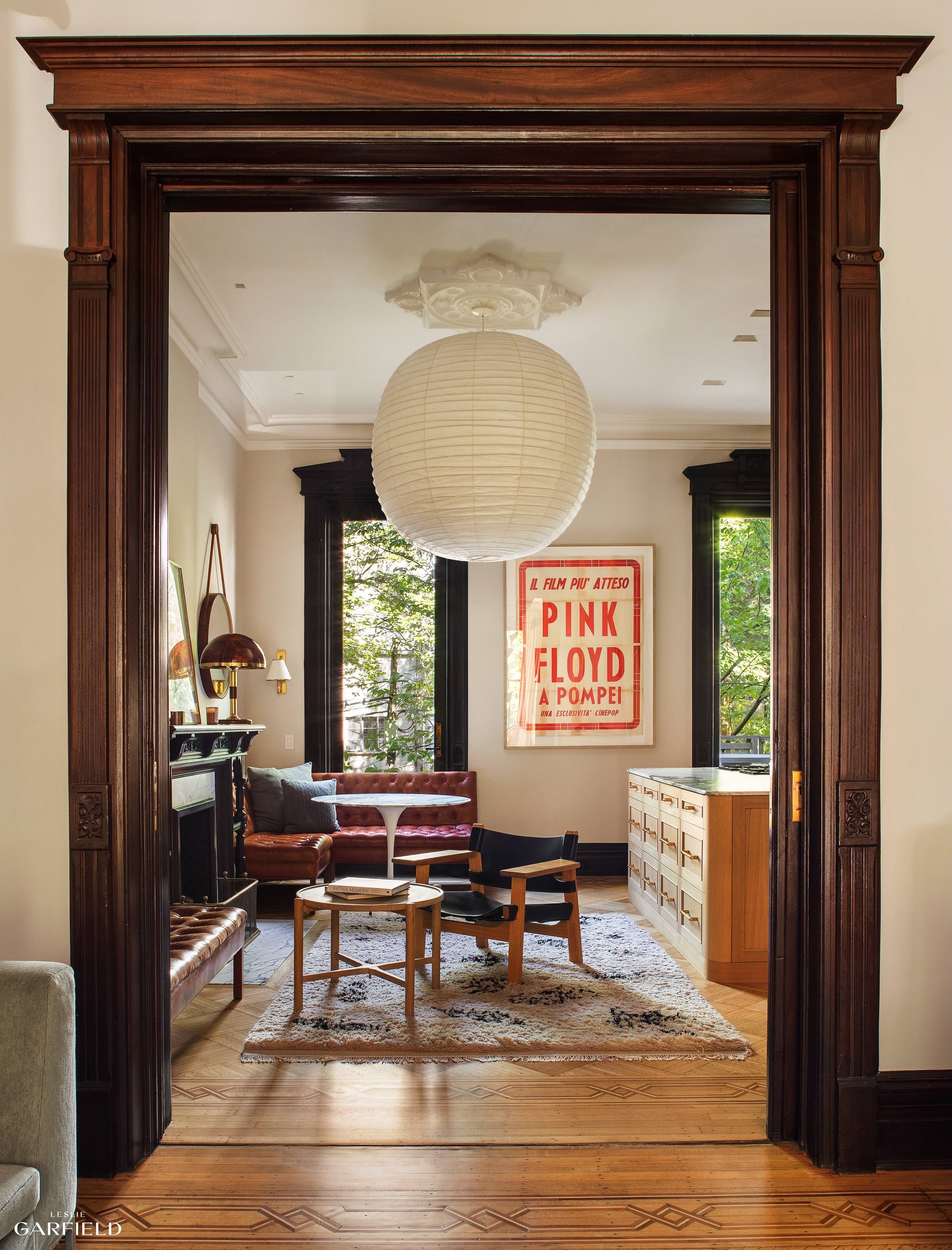 757 Carroll Street is a meticulously renovated 20 wide townhouse on one of Park Slope s most picturesque, tree lined blocks.