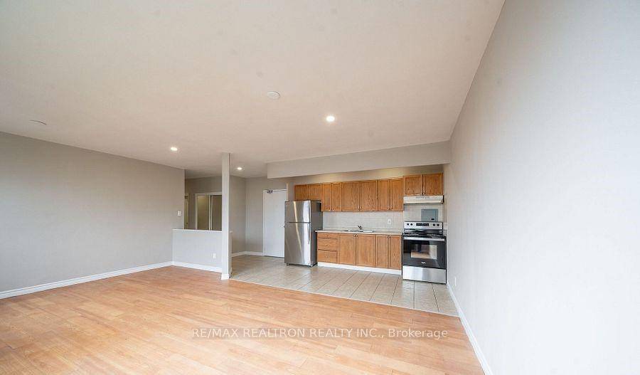 Fabulous Location, Close To Everything.
