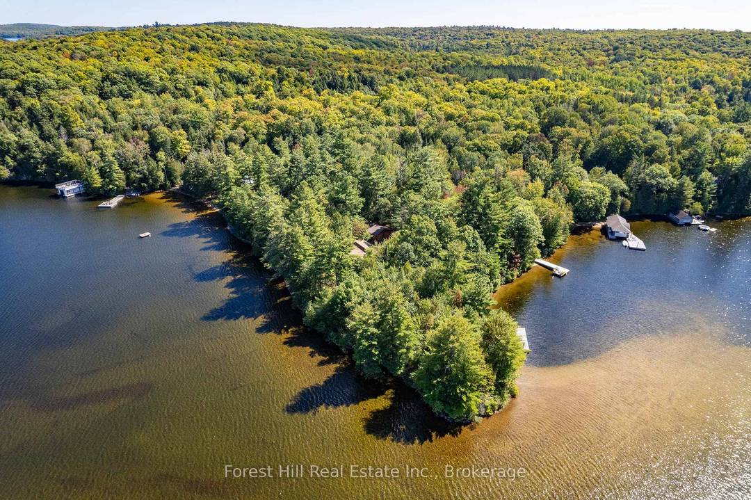 Absolutely rare fabulous redevelopment property on beautiful lake of bays.