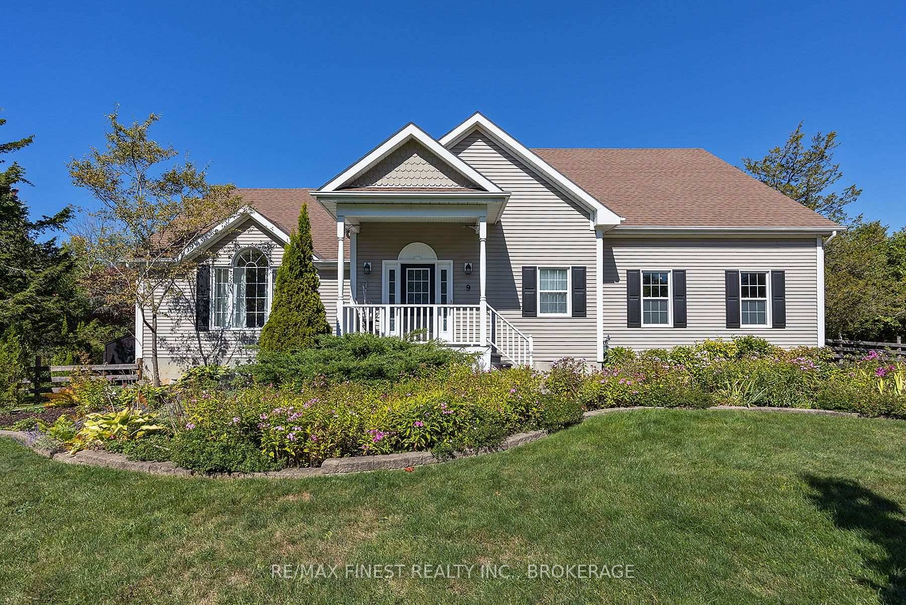 Located in the peaceful and well established Milton Subdivision, just five minutes from CFB Kingston and downtown, this thoughtfully designed 4 1 bedroom home offers comfort, space, and flexibility for ...