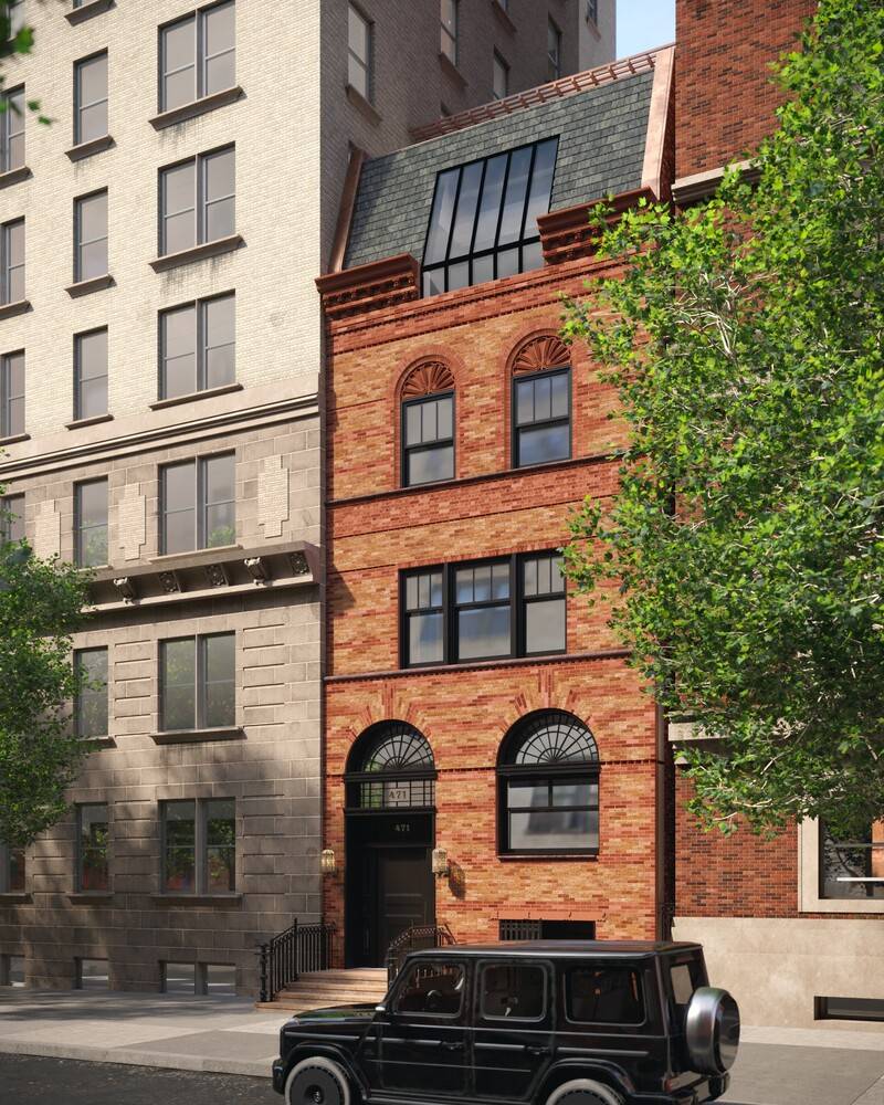 471 West End Avenue presents an extraordinary opportunity to own and transform a 25' wide, 100 vacant townhouse into a masterpiece in one of the Upper West Side's most exclusive ...
