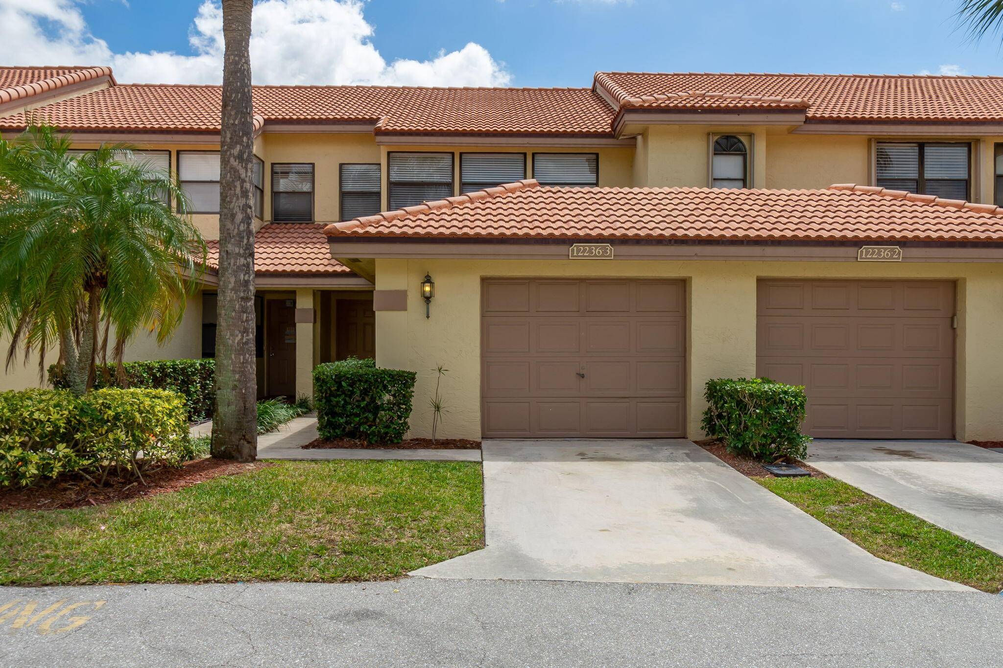 This charming 3 bedroom, 2 bathroom townhome is nestled in a fantastic community with excellent schools and a prime location.