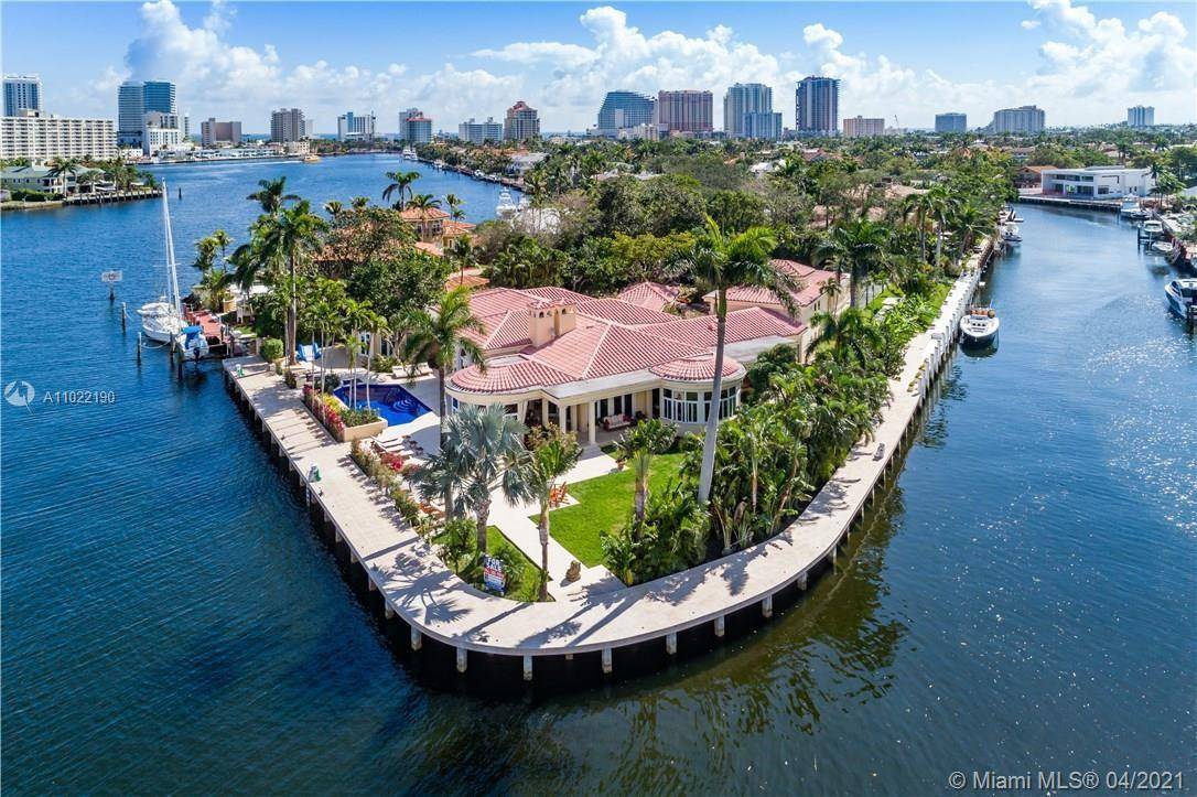 Luxurious Estate in Las Olas !