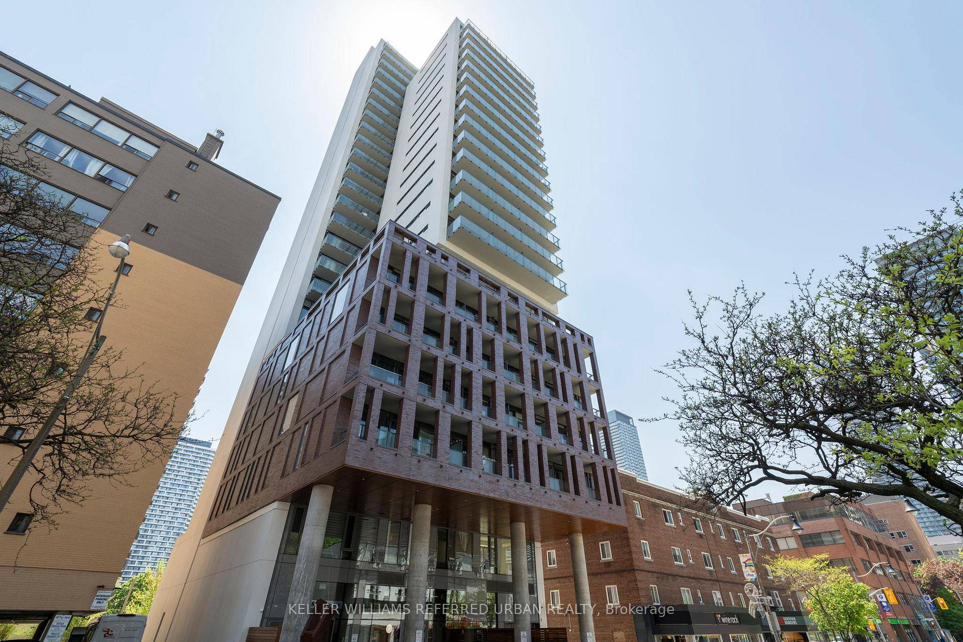 Welcome home to this beautiful, new 2023 building Eighty One Wellesley in the Church and Wellesley Village neighbourhood, conveniently located close to Wellesley Subway Station, Toronto Metropolitan University, U of ...