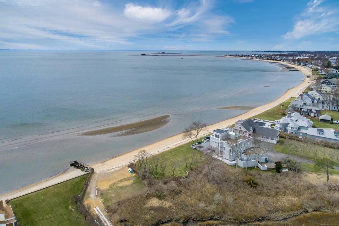 This remarkable example of contemporary design with over 175' of LI Sound frontage and 25' ceilings makes you feel you are aboard ship from the moment you step inside.