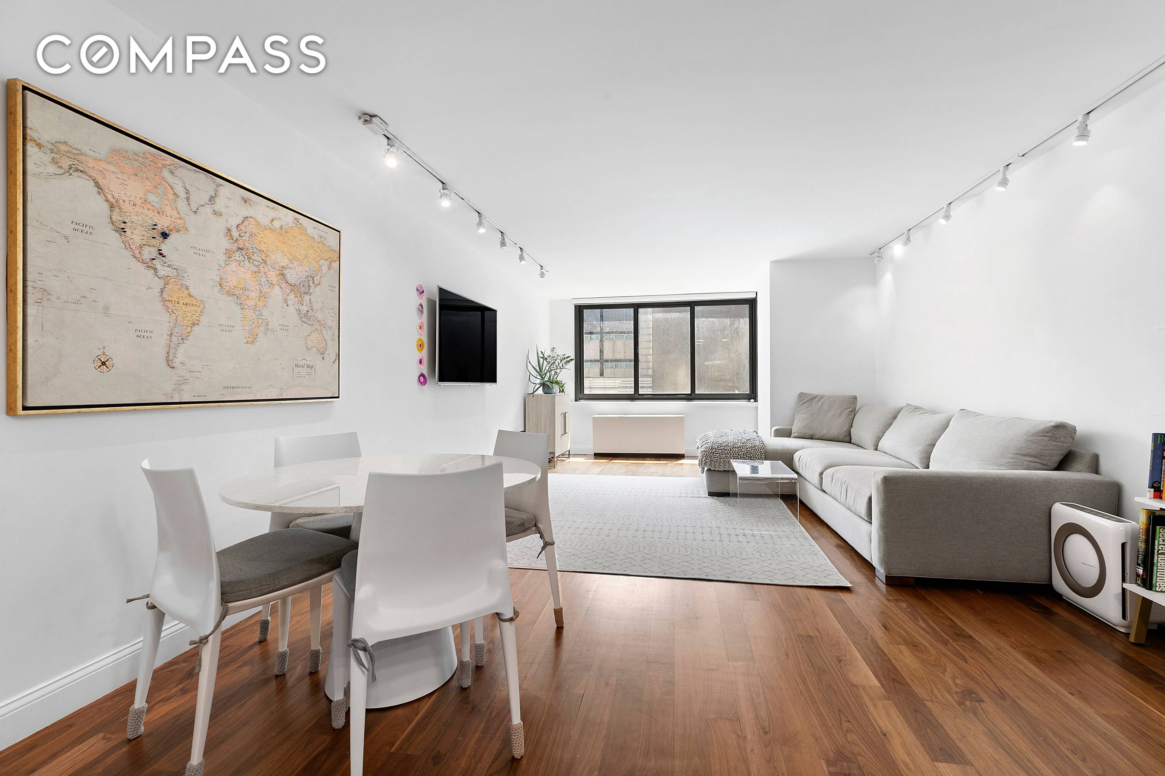 As both an owner resident and broker at 515 East 72nd Street, this elegant 3 bedroom, 2 bath home is an exceptional residence that stands out for its thoughtful design, ...