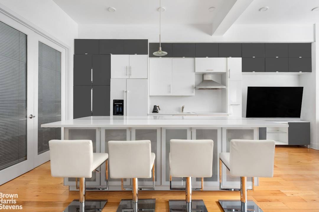 Chelsea Condo Loft 2 Bed 2 Bath 1, 000 SF 11' Ceilings Set within The Kheel Tower, one of Chelsea's most distinctive Art Deco conversions, this expansive two bedroom, two ...