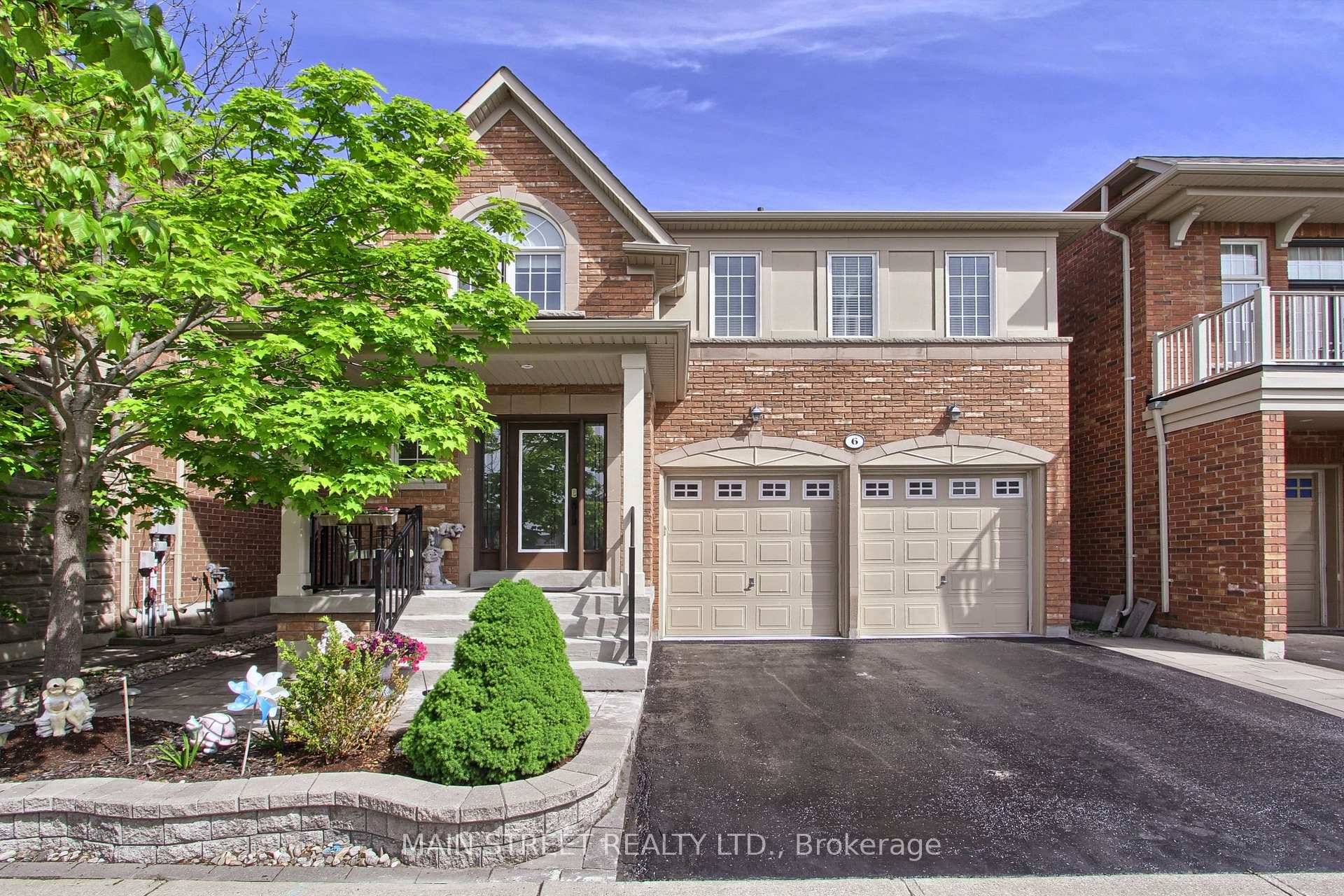 Welcome to Amstel Ave built by Tribute Homes in the heart of Richmond Hill facing South with lots of sunlight in the highly desirable and serene Jefferson community.