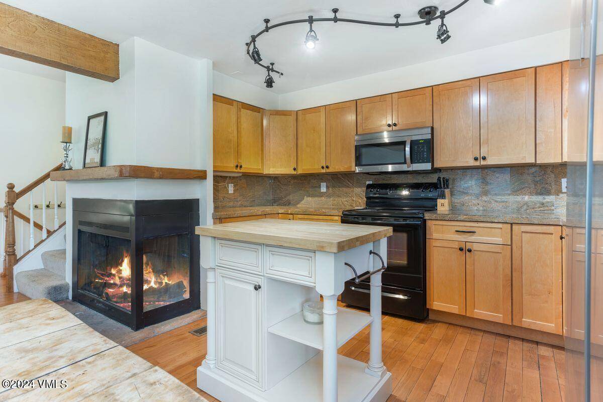 Located on the Eaglevail Golf Course, this 3 bedroom end unit townhome offers an idyllic retreat for those seeking a home in the mountains.