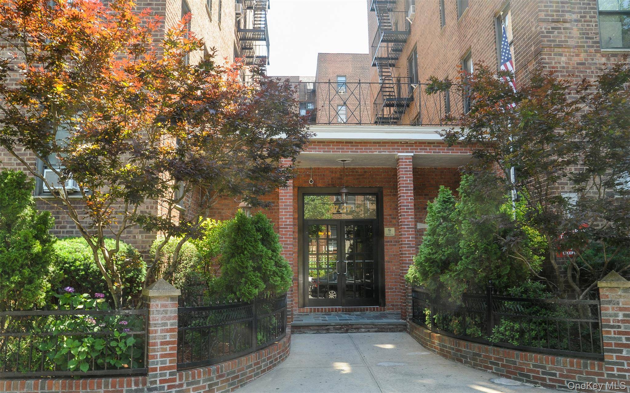 Opportunity in Jackson Heights ?