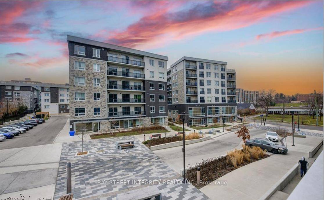 Welcome to the epitome of sophisticated urban living !