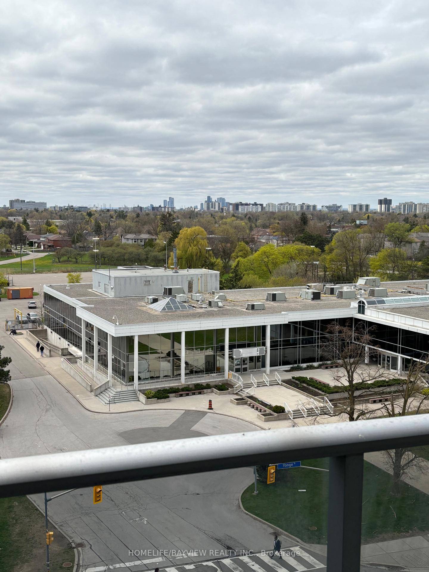 Newly Renovated Apr 2025, Luxurious, Bright amp ; Spacious Luxel Condo Menkes.