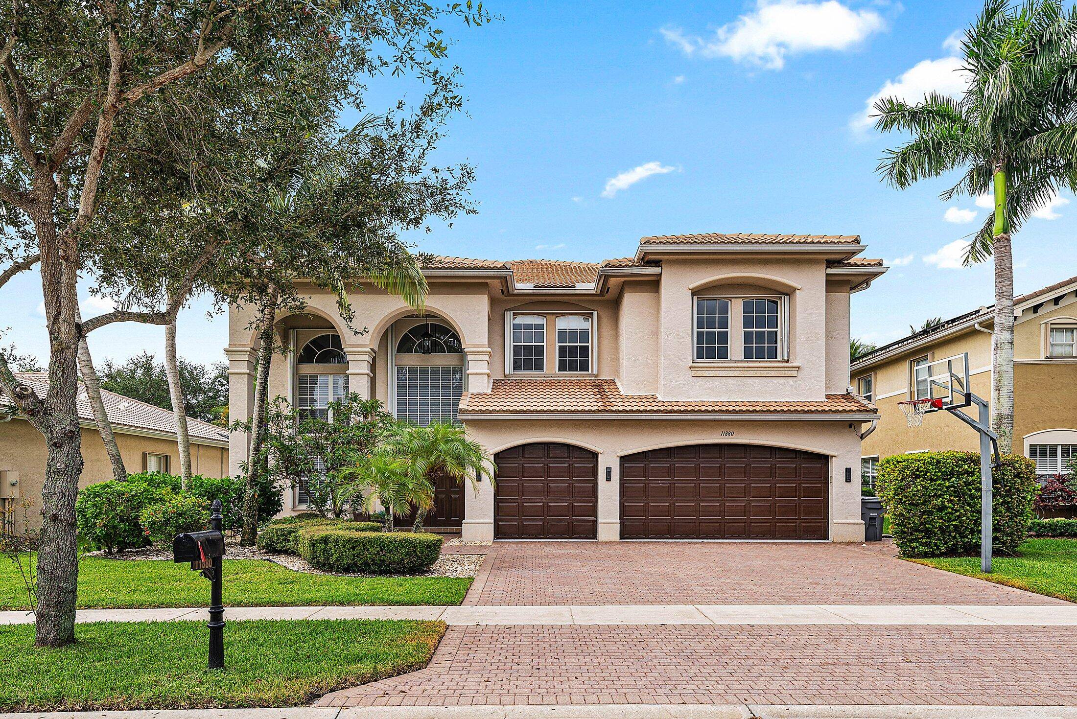 Gorgeous 6 Bedroom Estate with Resort Style Backyard in Canyon Springs.