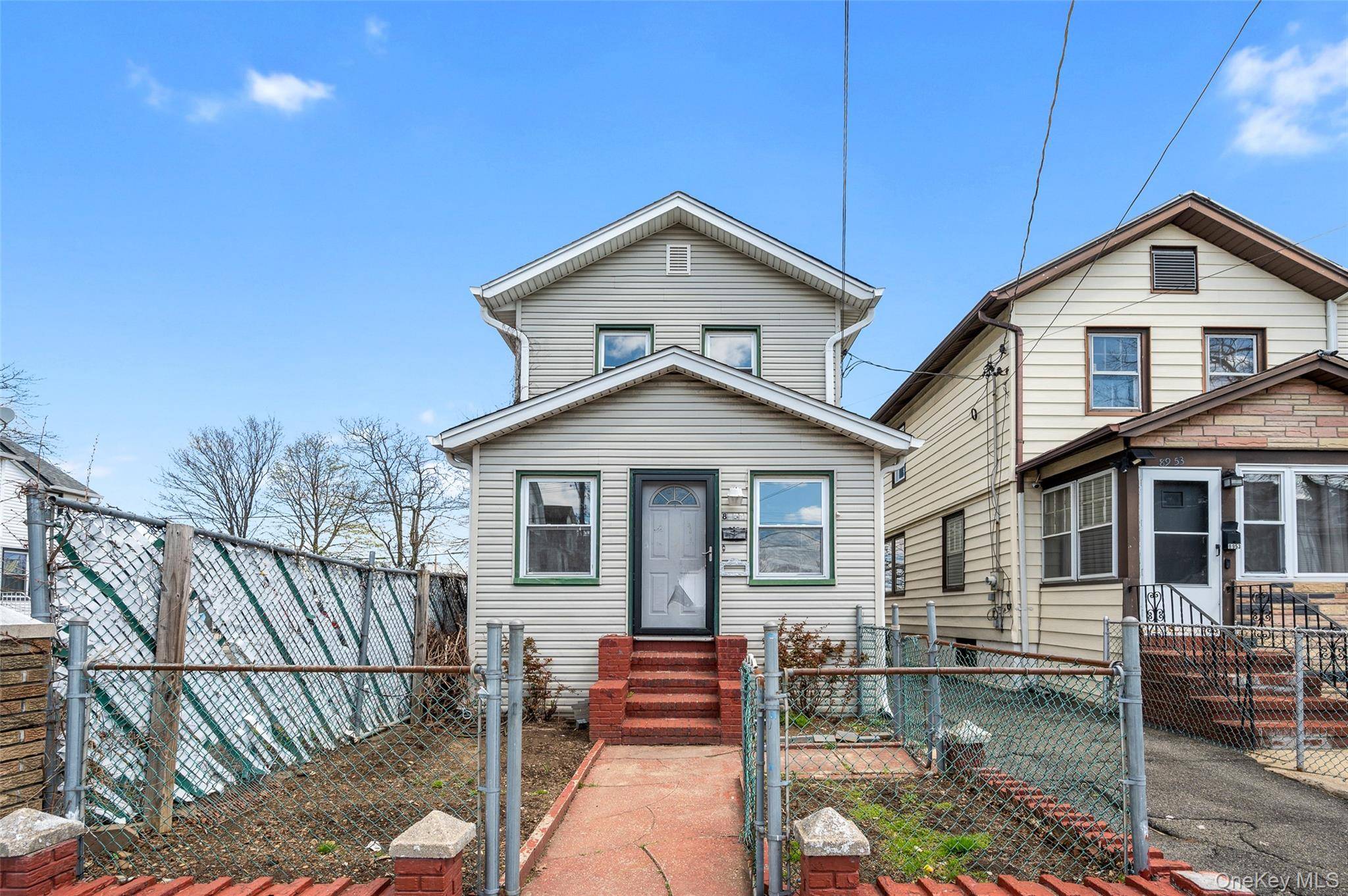 Welcome to this fully detached colonial style home in the heart of Richmond Hill.