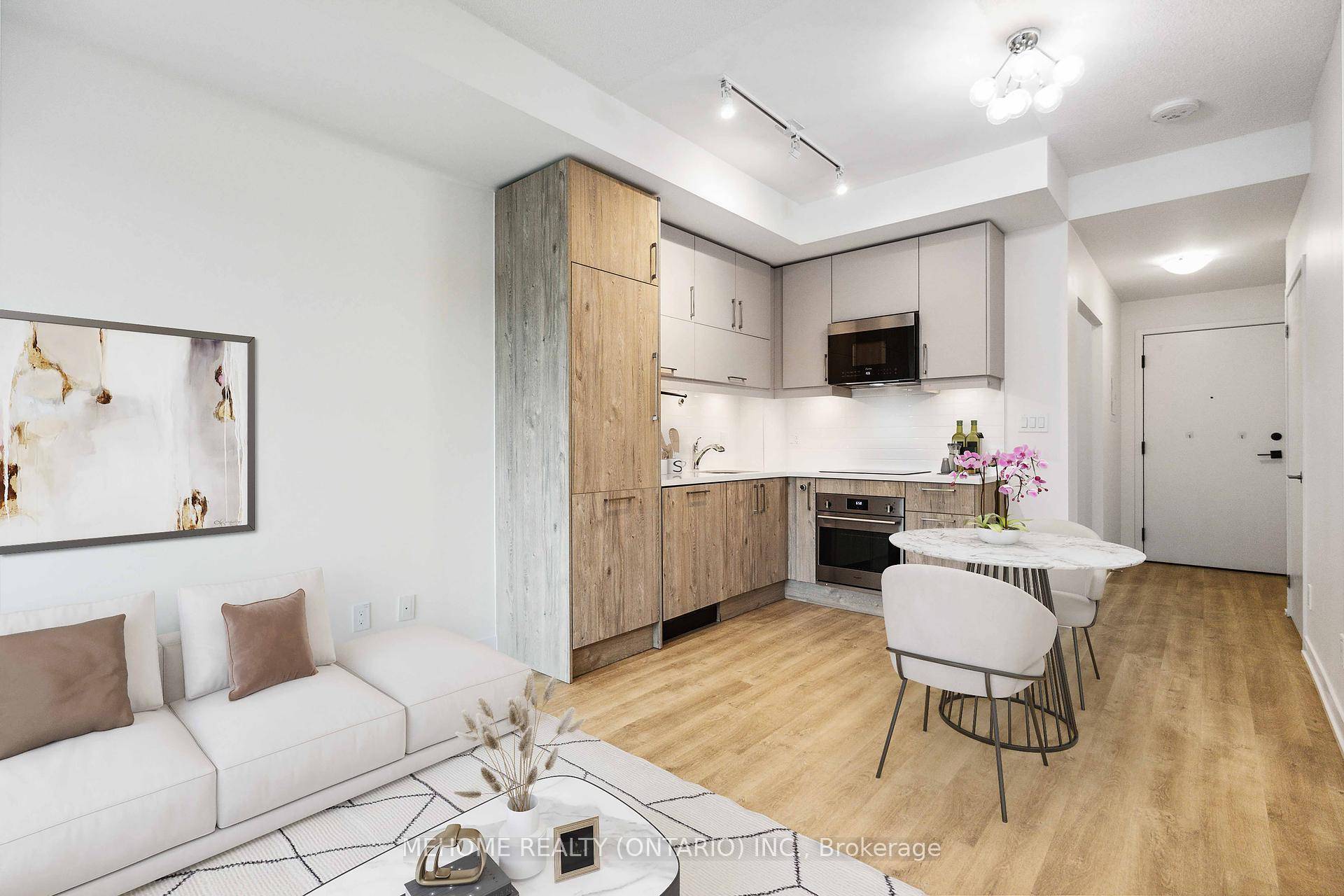 Welcome to 292 Verdale Crossing at Gallery Square, a modern 1 1 bedroom condo in the heart of Downtown Markham.