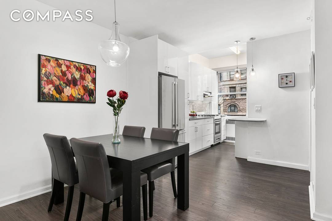 SUN, LOCATION, SPACE ! This is the extra large beautifully renovated move in ready apartment you have been looking for.