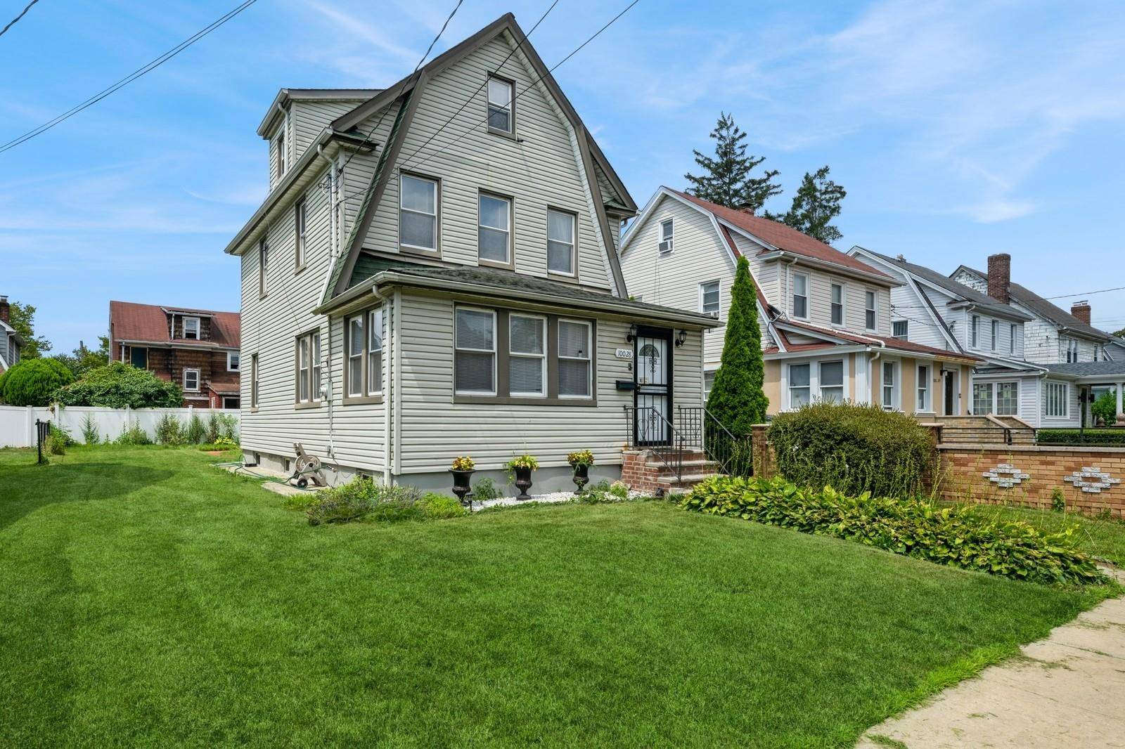 Welcome to this Renovated, Move In Ready, 3 4 BR and 1.