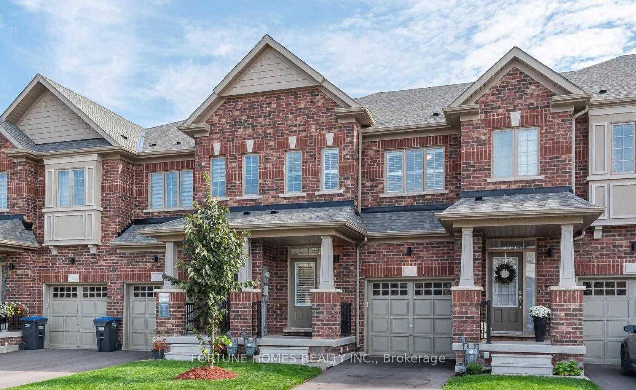 Magnificently Upgraded amp ; Immaculately Maintained Townhome In Southfields Village.