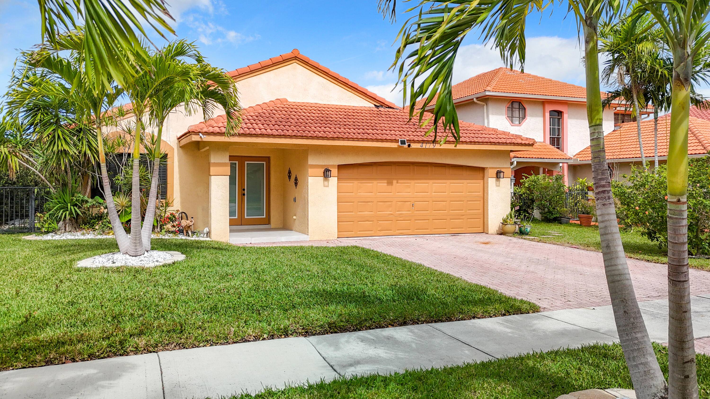 Welcome to this beautifully updated single family home built in 1998, One of the last homes in this development to be built, where modern design meets relaxed South Florida living.