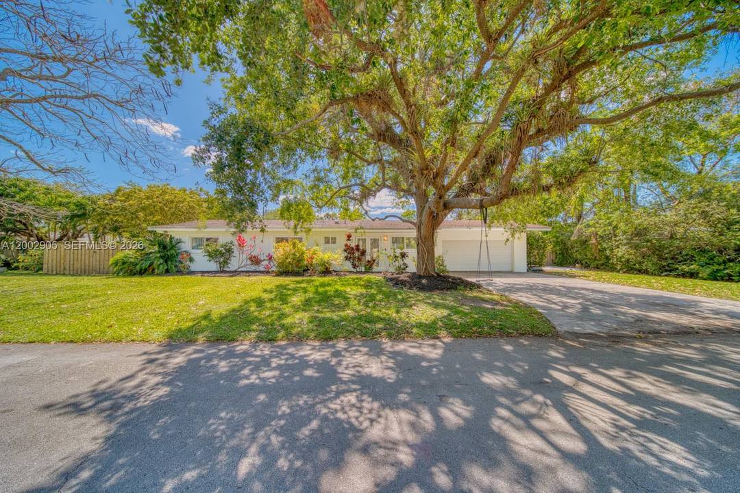 Welcome to this emaculate curated fully remodeled home in North Palmetto Bay !