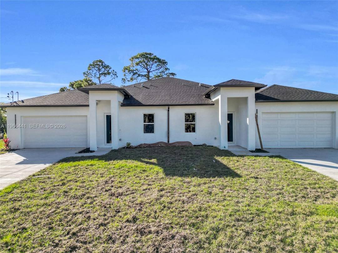 This beautiful 3 bedroom, 3 bathroom duplex is ideally located in Lehigh Acres, just minutes from Fort Myers and close to major roads, shopping, and everyday conveniences.