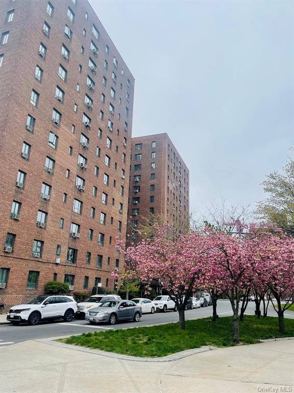 2 BEDROOM CONDOMINIUM FOR SALE located within the Parkchester South Condominium, on the Oval.