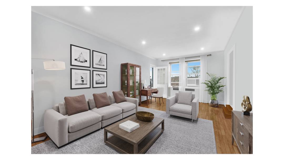 THE WATERFALL APARTMENTS 1620 Avenue I, Apt.