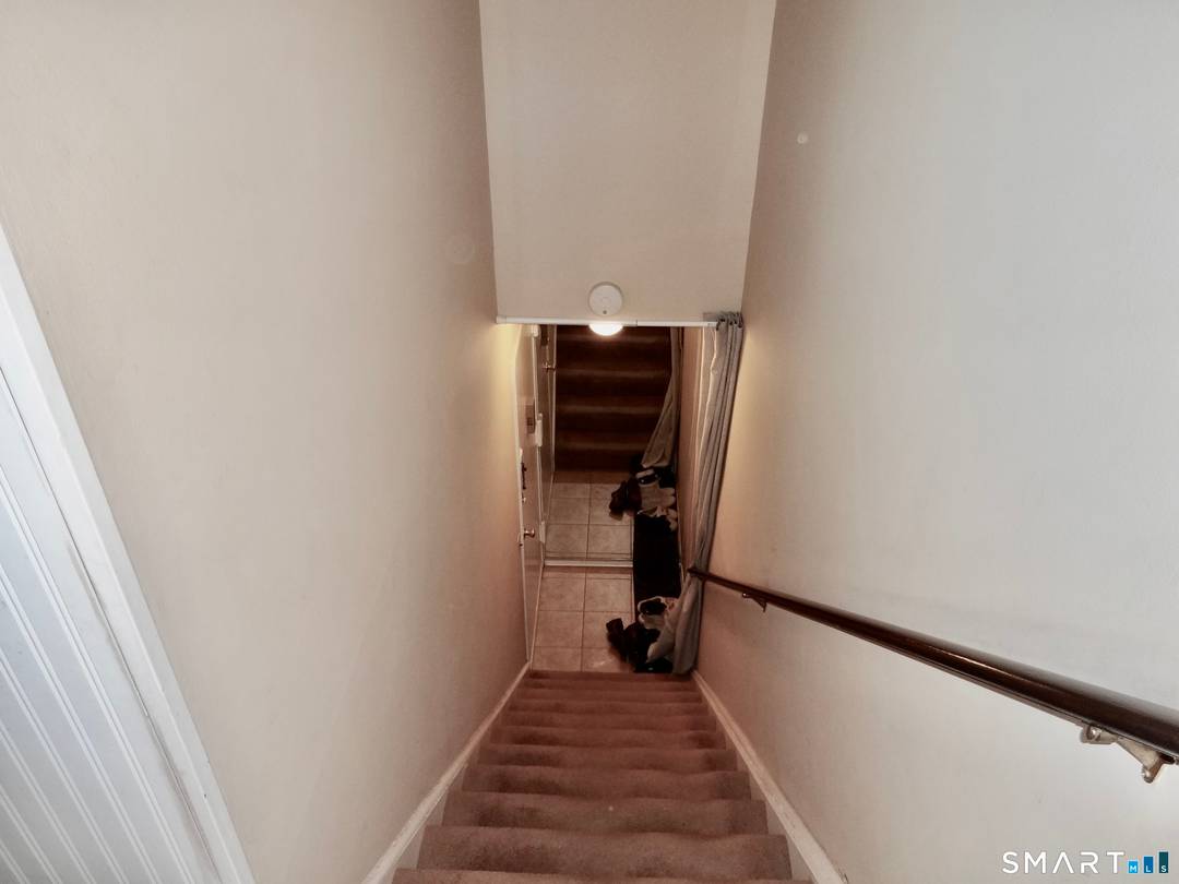 Welcome to Mosswood Condominiums, ideally located just steps from the Fairfield Center Train Station and all that downtown Fairfield has to offer.