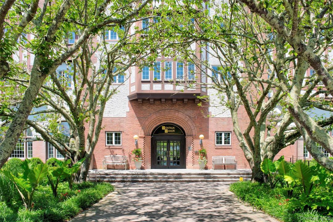 Welcome to Unit 223 at the iconic Montauk Manor, an updated coastal retreat offering comfort, convenience, and stunning water views.