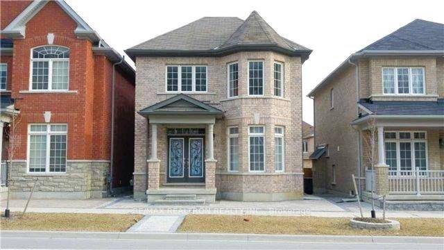 Great School District Rouge Park Public School 7 mins walk, Bill Hogarth HS 19 mins walk.