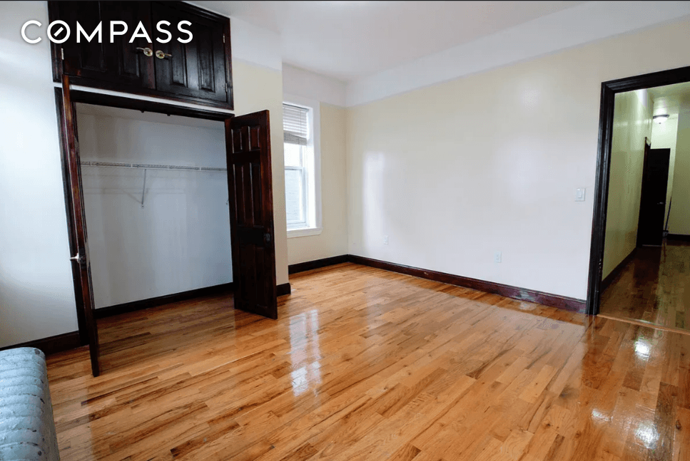 Beautiful top floor, 3 bedroom on the border of Crown Heights and Prospect Heights.