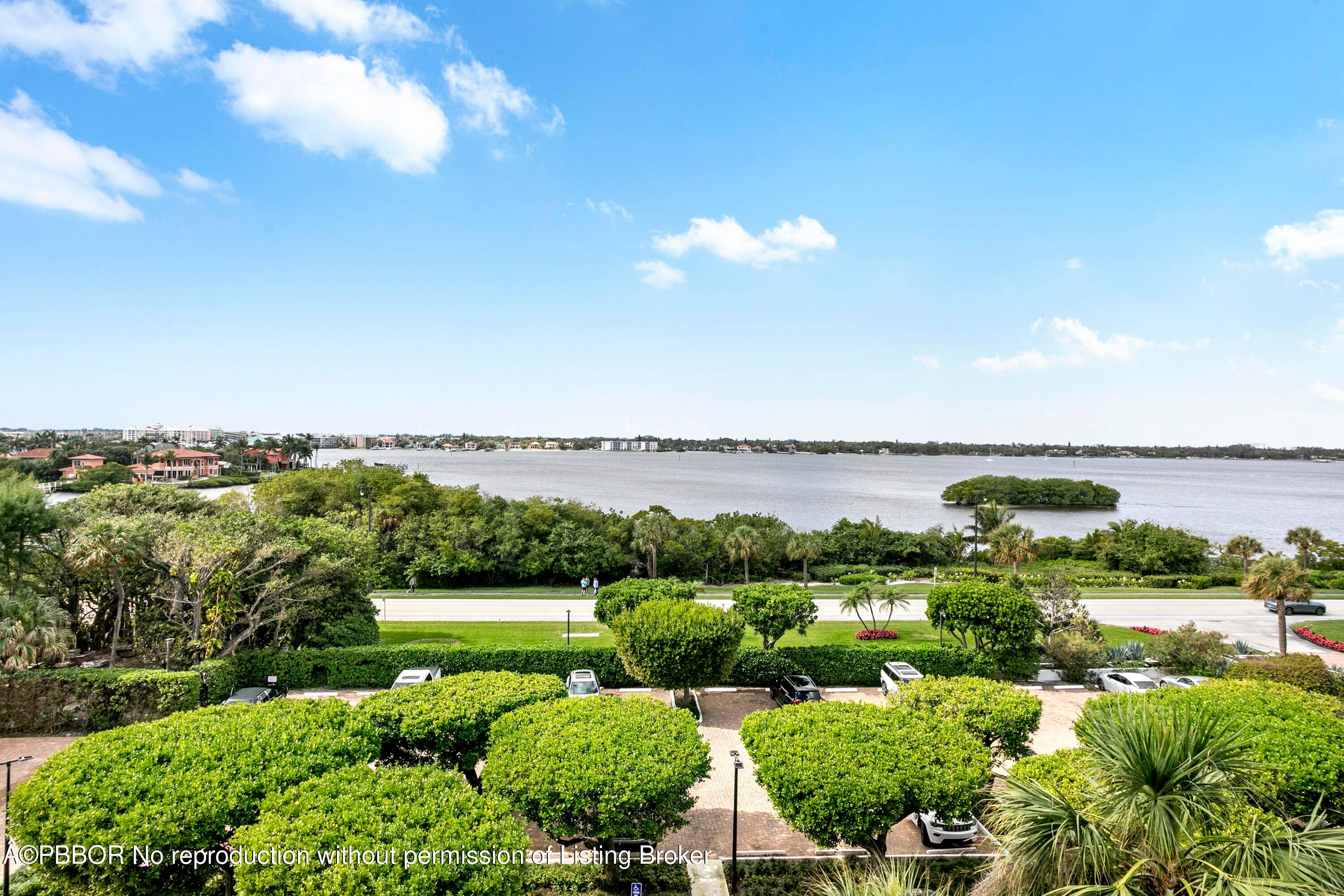 Dramatic Intracoastal views from this large 2 bedroom 2 bath, fully furnished condo on the 5th floor.