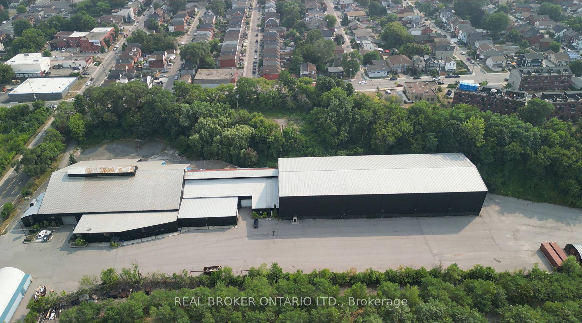 Income producing property, situated on a 7.
