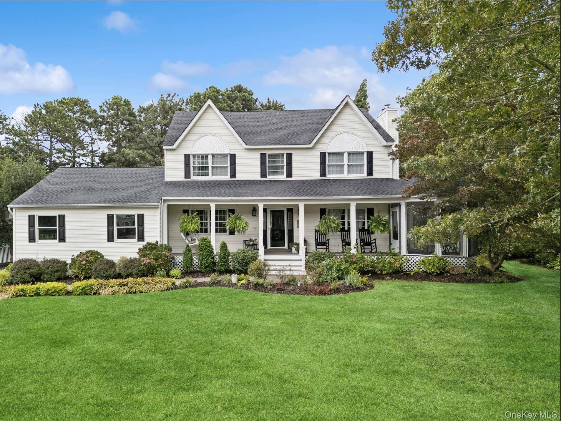 Discover the perfect blend of elegance and modern convenience in this beautifully updated 4 bedroom, 3 and a half bath home located on Long Island's beautiful North Shore.