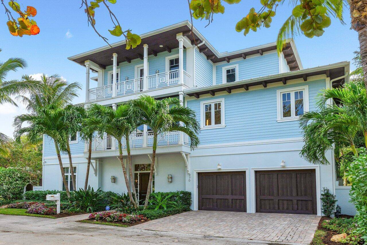 Welcome to 970 Lago Mar Lane, a rarely available stunning architectural masterpiece in Boca Raton designed by the renowned award winning architect Randall Stofft.
