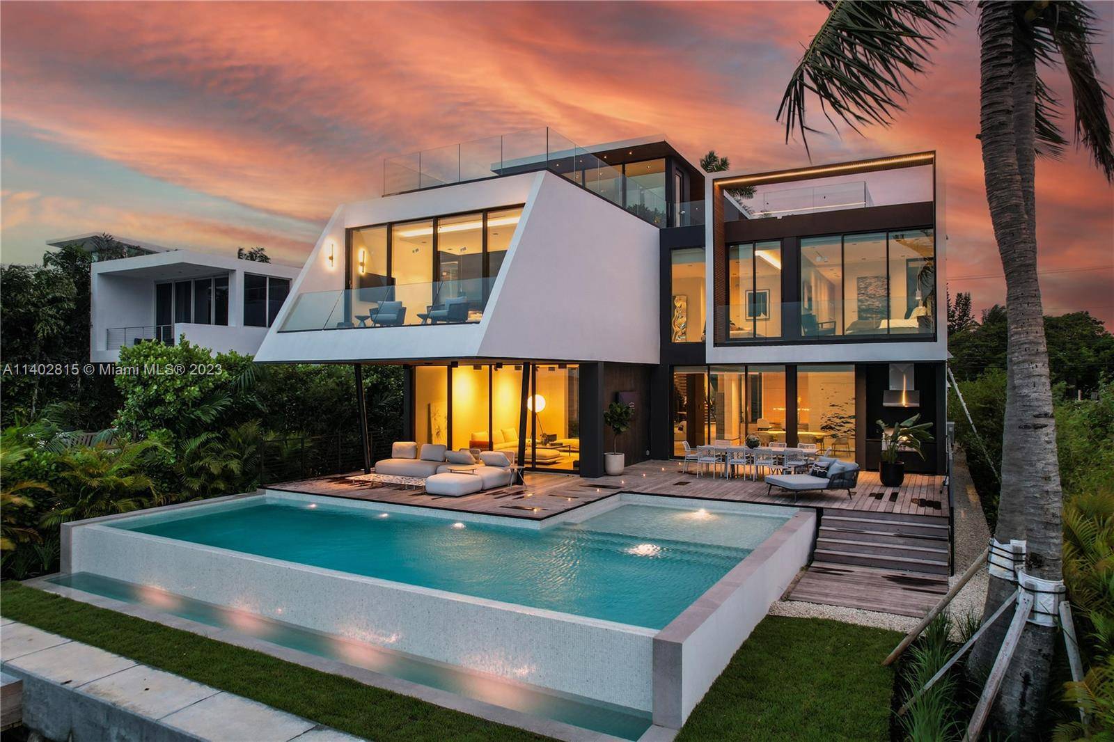 Welcome to Villa Marco, a masterfully crafted residence developed by renowned local builder, Sabal Development.